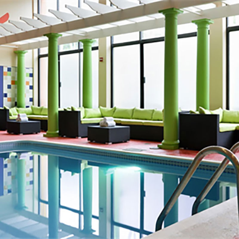 Holiday Inn Boston-Bunkerhill Pool Distinctive Hospitality group